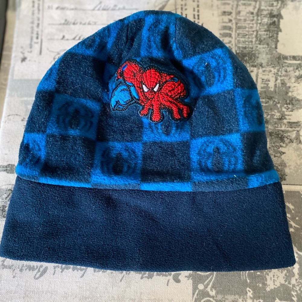 SPIDERMAN HAT BEANIE